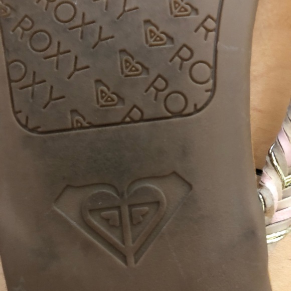 Roxy brown sandals Size 7 and Size 8 - Picture 4 of 4